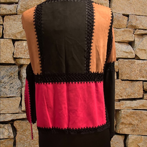 T&W Designs  Faux Suede and Lace Cardigan - Picture 5 of 13